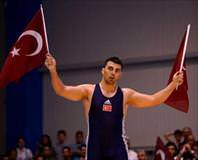 Rıza Yıldırım altın kazandı