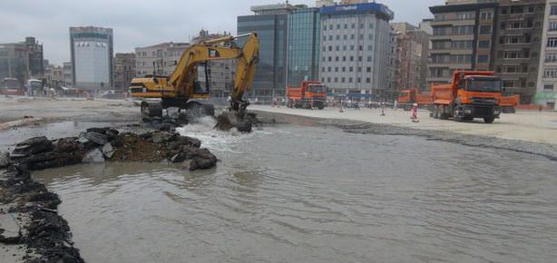 Metro seferleri normale döndü