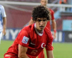 Salih Uçan'a küfür şoku!