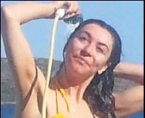 Sevgili gitti dövmesi kaldı