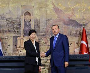 Başbakan'dan önemli açıklamalar