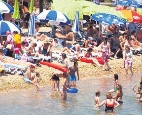 Otelde kız savaşı