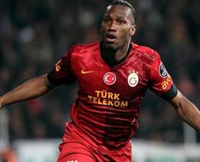 Drogba açık ara zirvede!