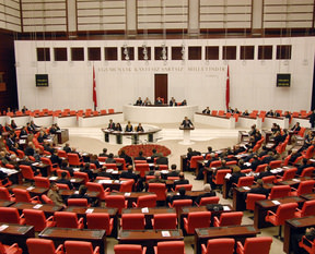 AK Parti'nin önergesi kabul edildi