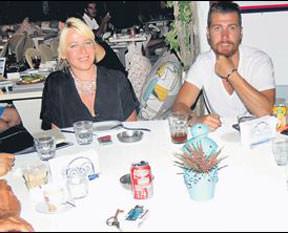 Engin'in kalabalık sofrası