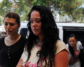 İngiliz kız ailesine teslim edildi