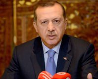 Başbakan’dan bir ’one minute’ daha