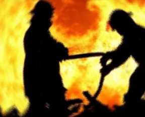 Lise çatısında yangın