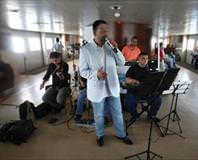 Şehir hatları şiirle yol aldı