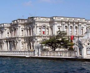 Milli Saraylar rekor kırdı
