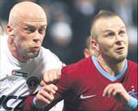 Marek Sapara defteri kapandı