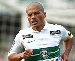 Coritiba'nın kralı Alex De Souza!