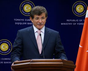 Davutoğlu, Barzani ile görüştü