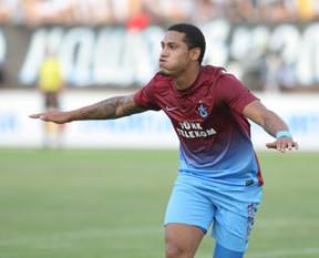 Fırtına gibi başladı