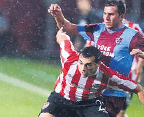 Trabzonspor takım oluyor