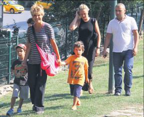 Yürü Gülben yürü