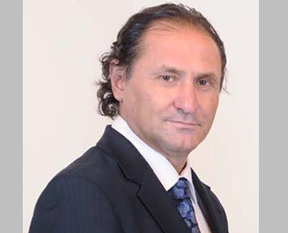 Selçuk Yula hayatını kaybetti