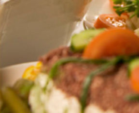 Bayramda yağlı yemeklere ve tatlılara dikkat!