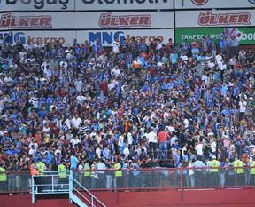 Fenerlileri kızdıracak pankart!