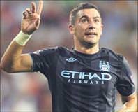 Cimbom atağa kalktı yeniden sol bek