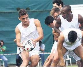 Hutchinson'un uyumu süper