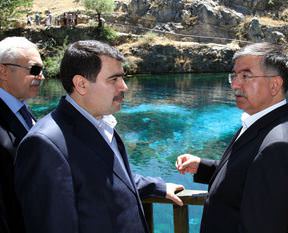 "İnsan en değerli unsurdur"