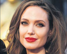 En güzel cadı Jolie