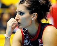 Neslihan Demir’in kariyeri tehlikede!