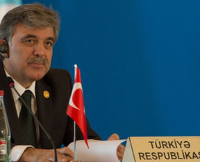 Gül'den sert 'iç işleri' açıklaması