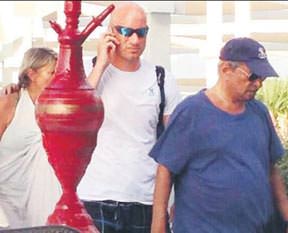 Açılın Prens geliyor