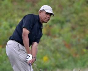 Kaygılı obama golf sefasında