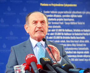 O meydanın adı Rabia olacak