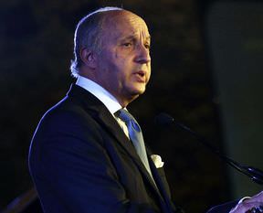 Suriye'ye savaş uyarısı