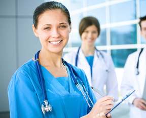 Sağlık çalışanlarına ekstra zam