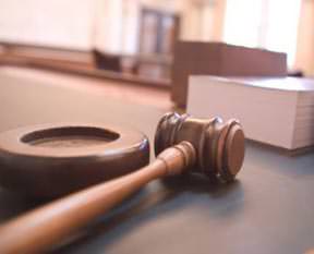 Polise küfüre 1 yıl hapis