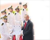 Demokrasi dersi verdik