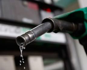 Akaryakıtta yasak isyanı