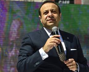 Aday değilim