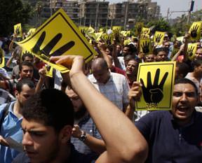 Halk devrimini geri kazanıyor