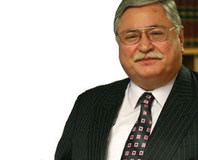 Eski bakan kalp krizi geçirdi