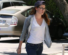 Kristen kellikten korkuyor