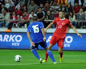 Burak Yılmaz sakatlandı!