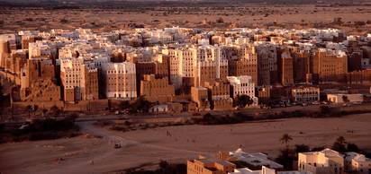 Kuzey ve Güney Yemen birleşti.