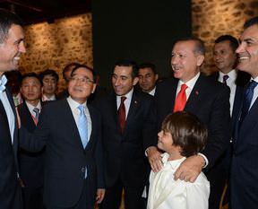 Başbakan'dan Hakan Şükür'e özel görev