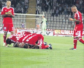 Yiğidolar ES'ti geçti