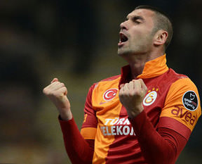 Burak'tan taraftarlara küfür