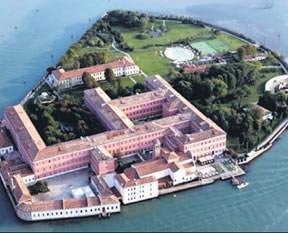 Avrupa'nın göbeğine Özel Türk Adası