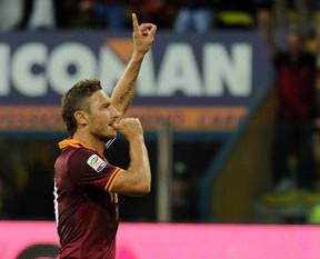 Francesco Totti 38'e kadar Roma'da