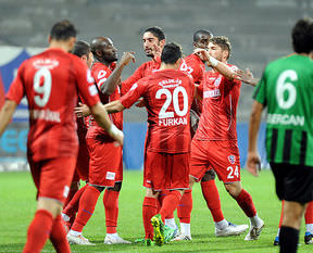 Karabükspor farka koştu: 6-0