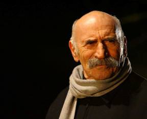 Tuncel Kurtiz kimdir?